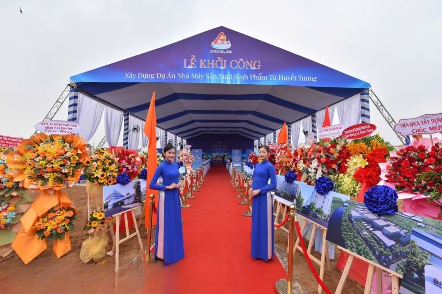 chi phi le khoi cong 1